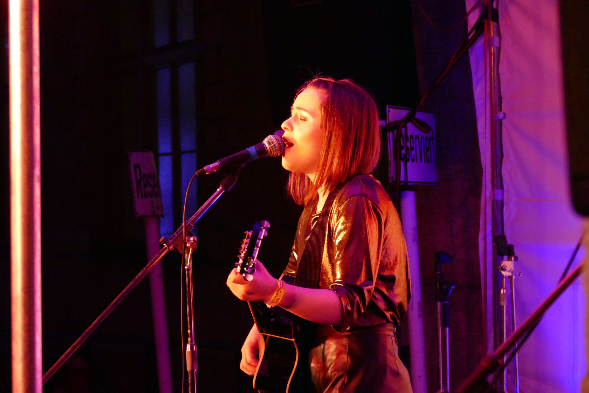 Konzerte im Bürgerhof 06.07.17 Stacia - Freiwilligen-Zentrum Augsburg - Foto: Christoph Urban