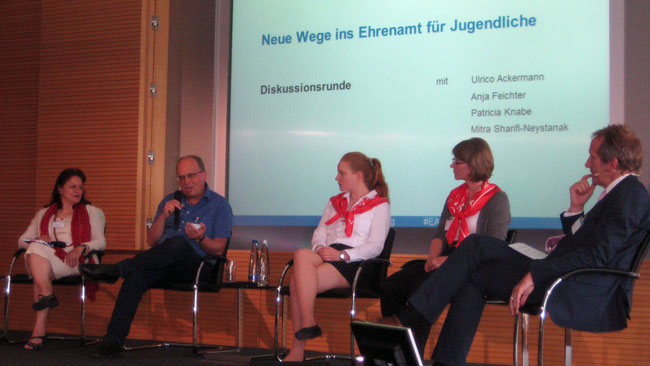 Ulrico Ackermann (Projekt change in) in der Diskussionsrunde - Foto: Freiwilligen-Zentrum Augsburg